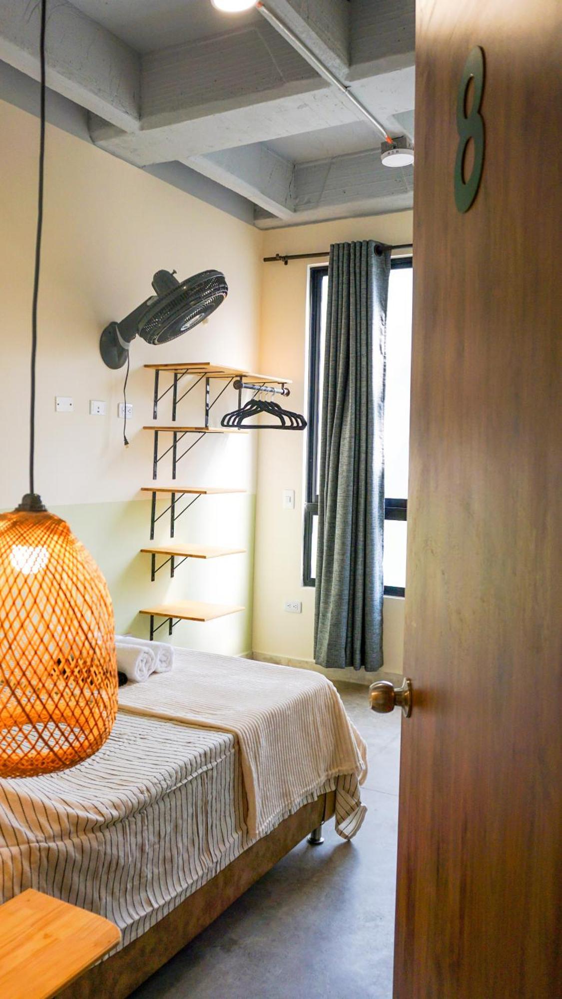 Bed and Breakfast Selva House Медельин Экстерьер фото