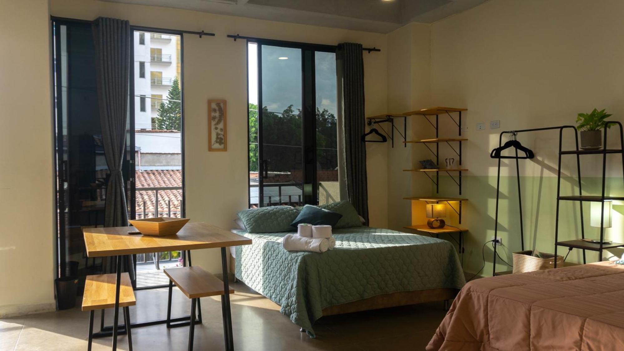 Bed and Breakfast Selva House Медельин Экстерьер фото